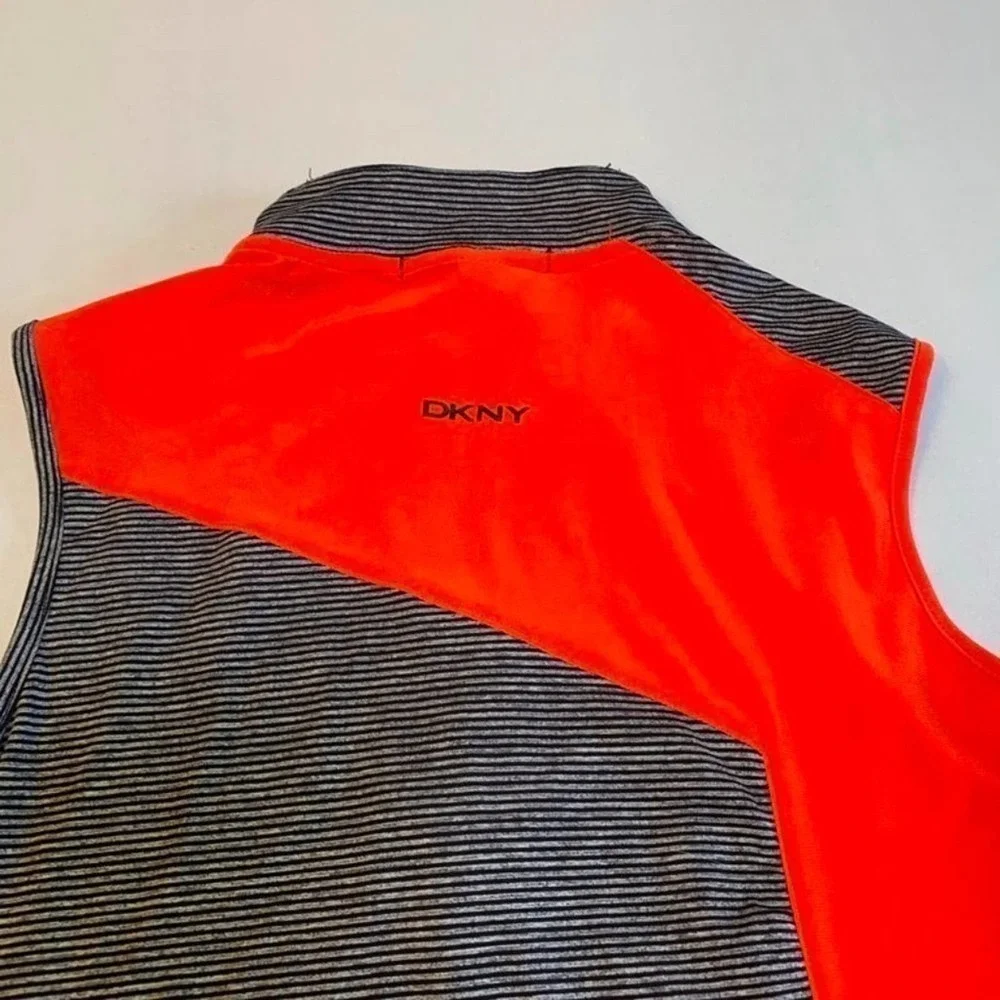 DKNY Golf sleeveless top Orange, Black and White XS